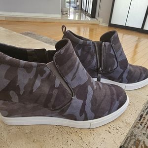 SUSINA camo zip shoes